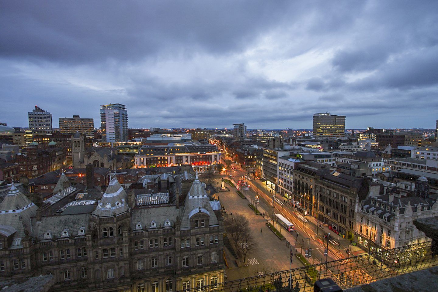 1440x962 Exploring lively Leeds