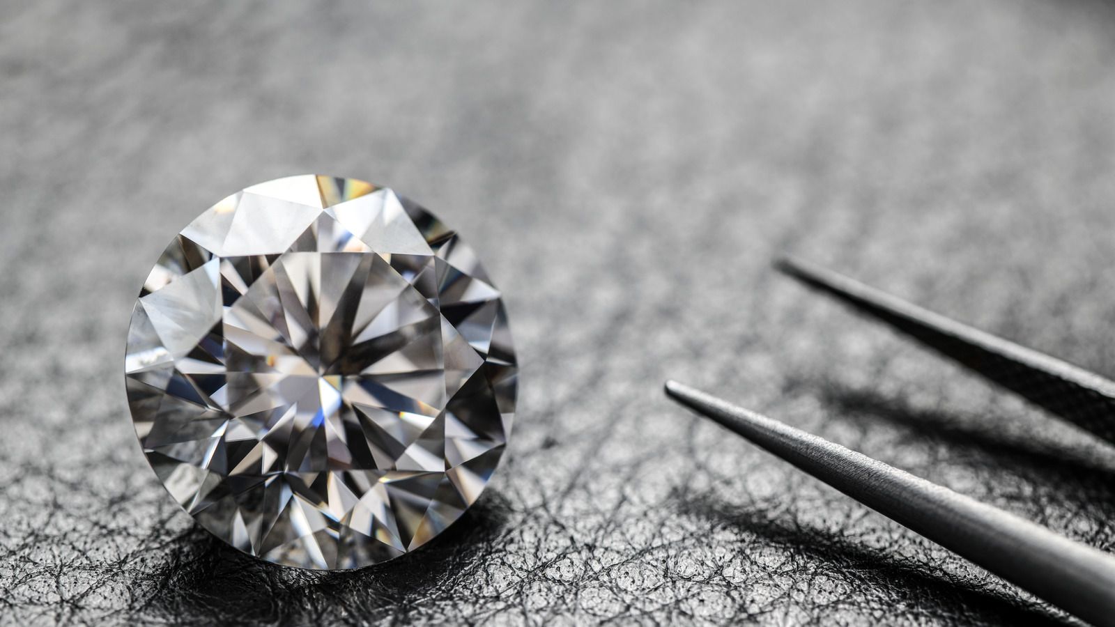 1600x900 Myths You Shouldn't Believe About Diamonds