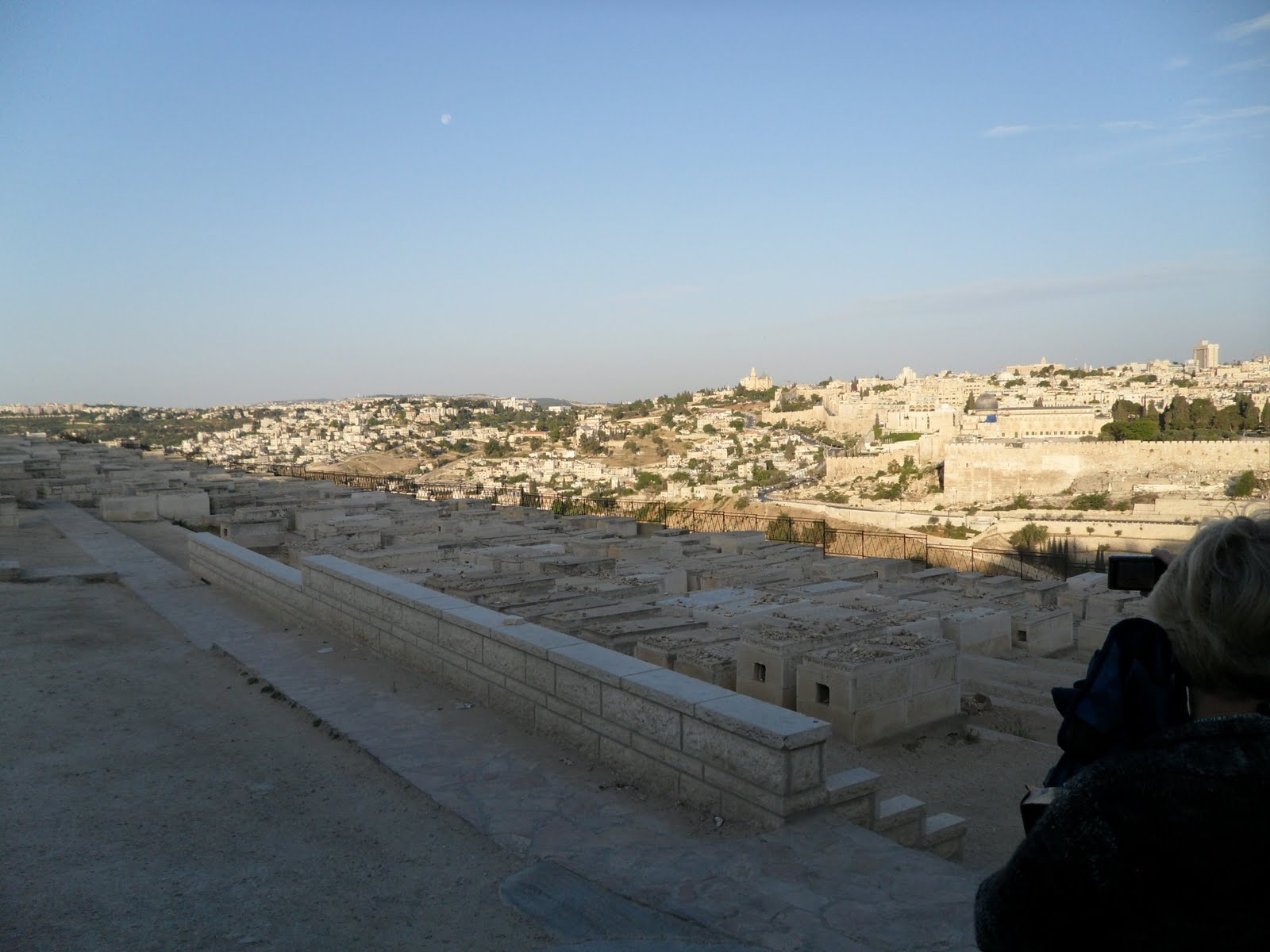 1600x1200 I Love To Tell The Story: The Mount of Olives