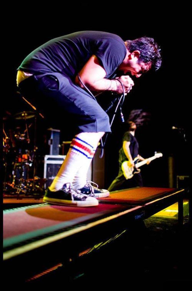 770x1167 Chino Moreno Wallpaper
