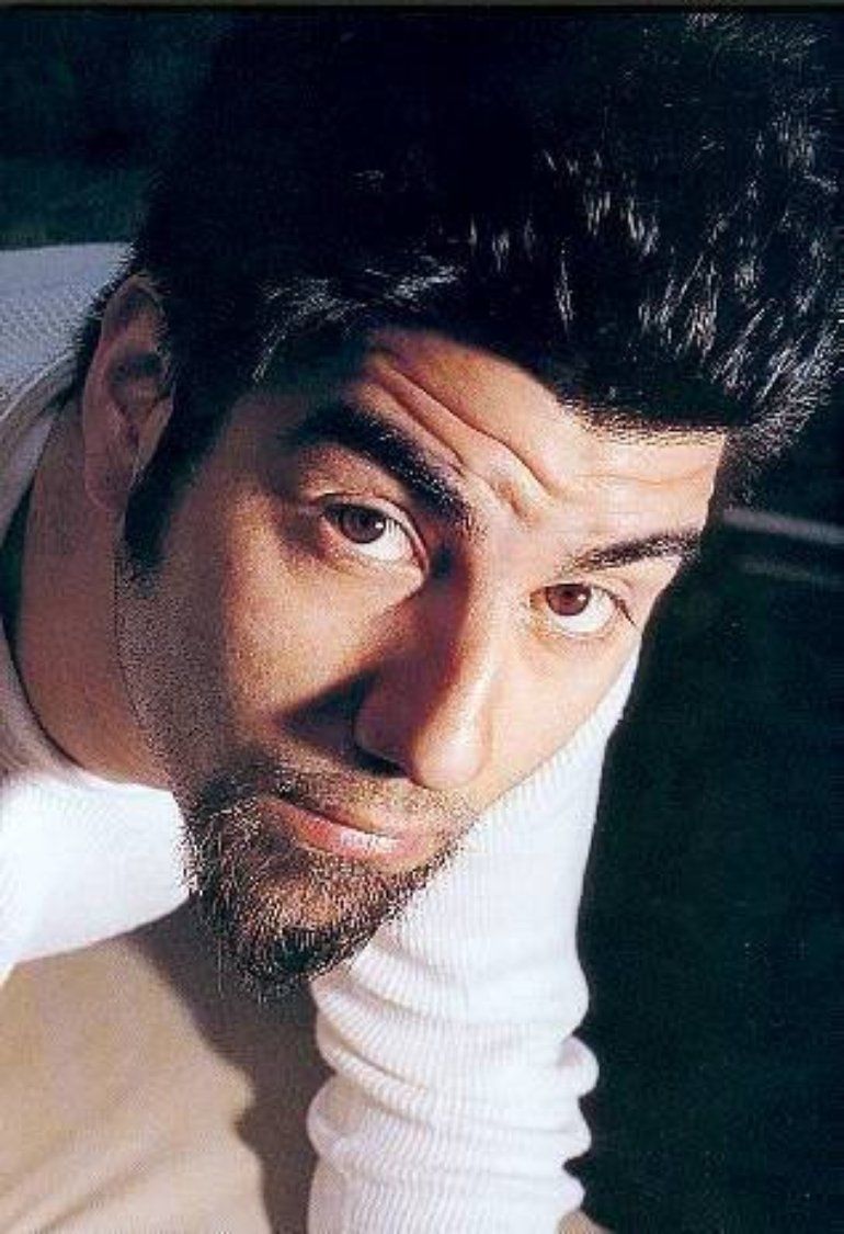 770x1125 Chino Moreno Wallpaper
