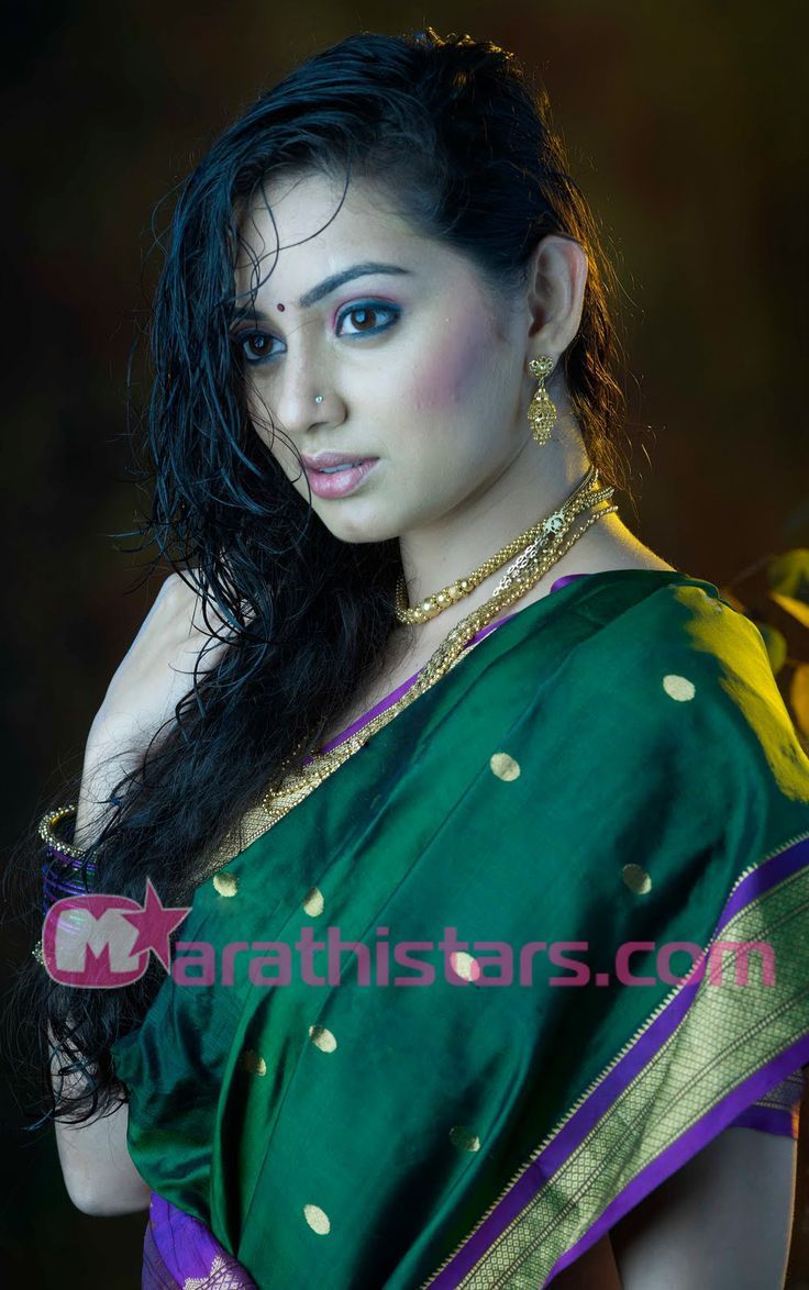 736x1174 Shruti Marathe Marathi Actress Photo & Biography