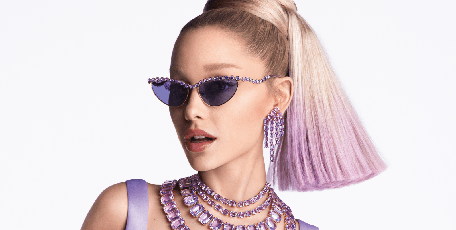 1600x808 ARIANA GRANDE TRANSFORMS IN SWAROVSKI'S SS25 CAMPAIGN