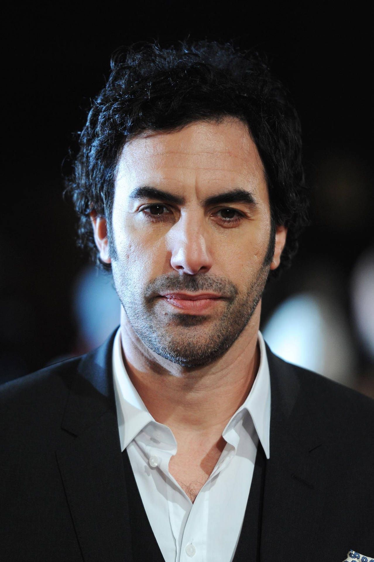 1278x1920 Download Sacha Baron Cohen British Jewish Actor Wallpaper