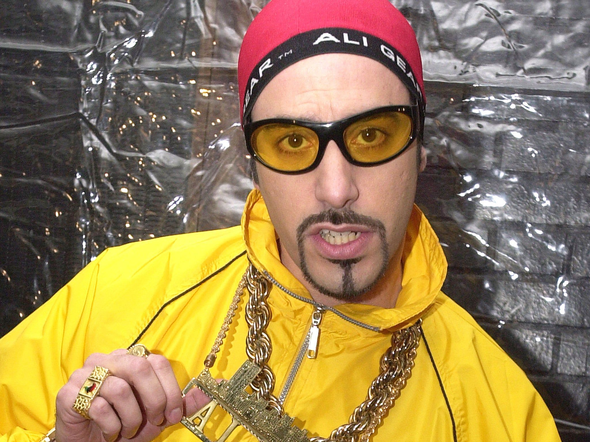 2048x1536 years of Sacha Baron Cohen: all of his best political interviews
