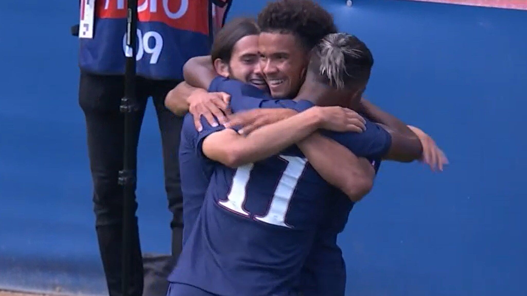 2048x1152 Watch Warren Zaire Emery's Stunning Youth League Goal. Video. UEFA Youth League