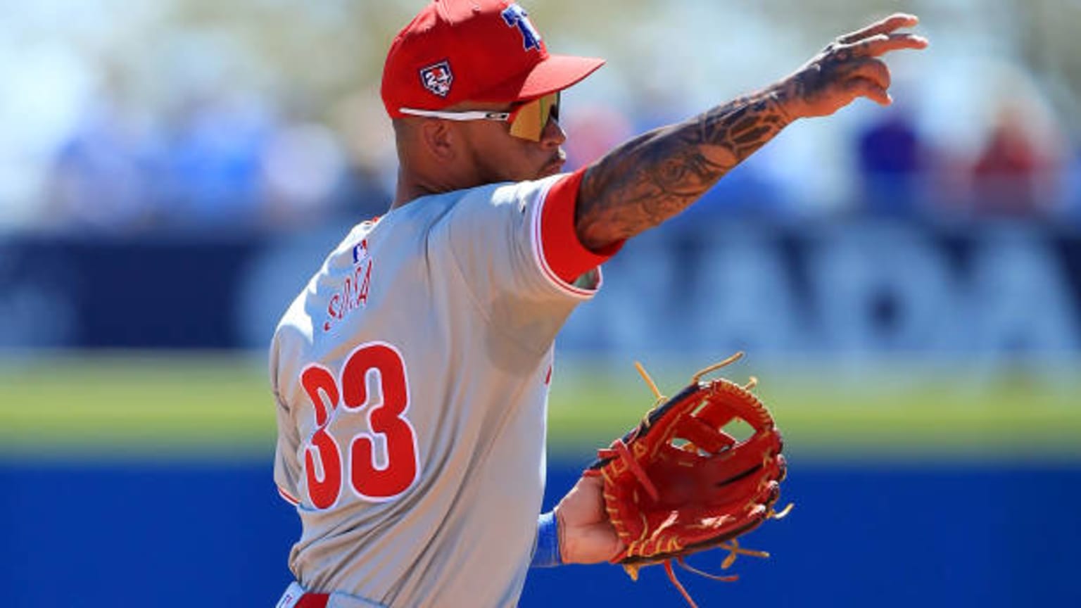 1536x864 Edmundo Sosa starts a double play with a smooth stop