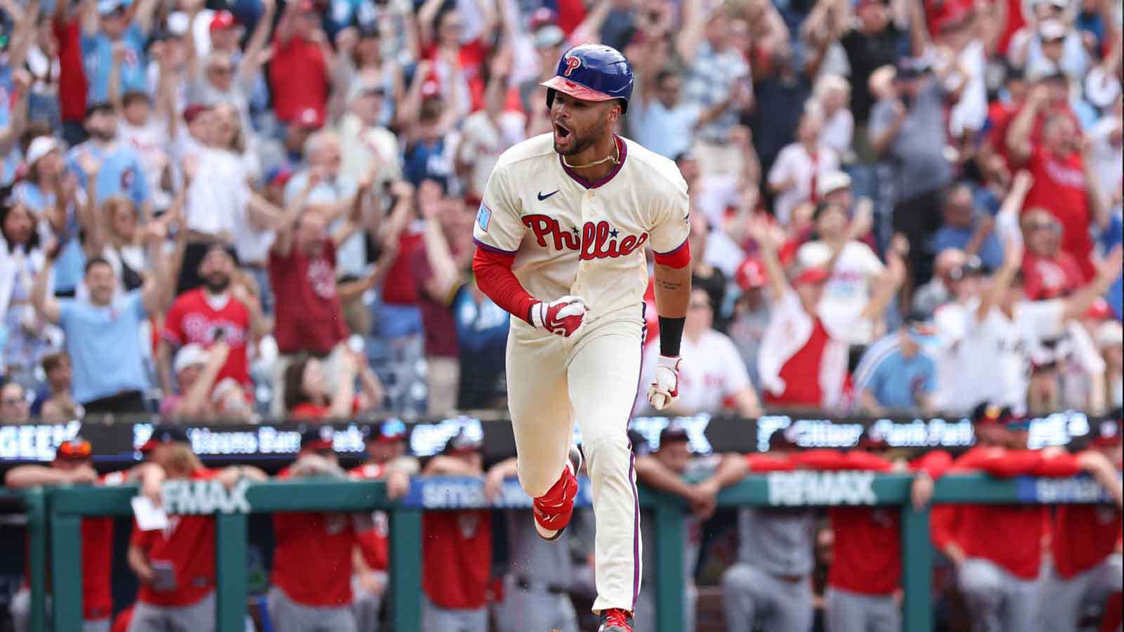 1600x900 Justin Crawford, Edmundo Sosa hero ball has Phillies fans going wild