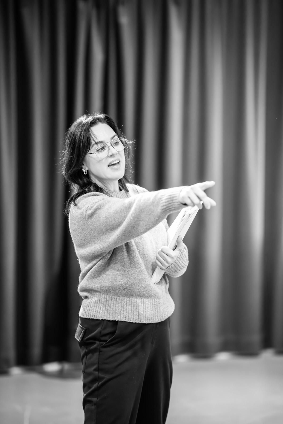 1200x1800 Jill Halfpenny returns to Royal Exchange in Private Lives