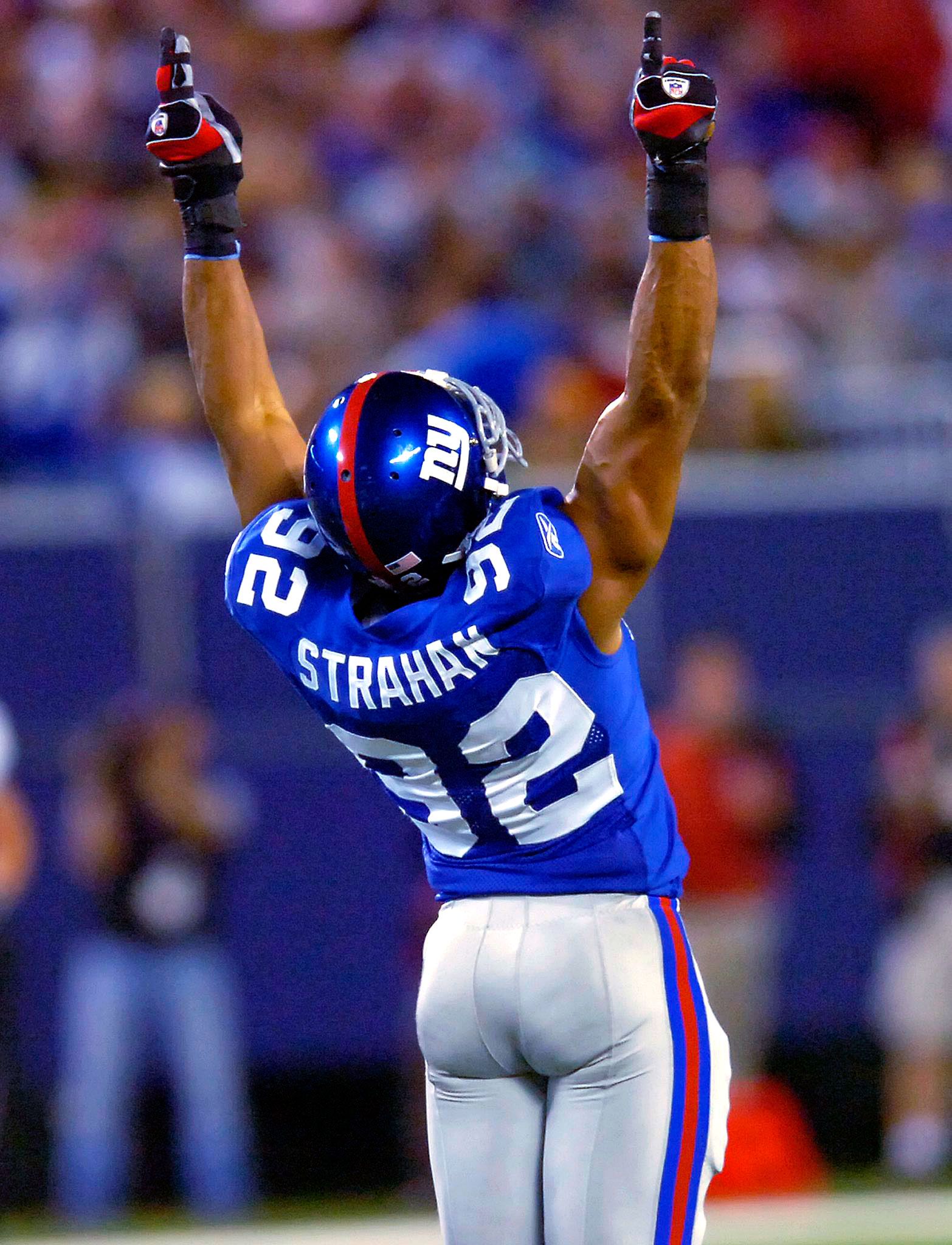 1566x2048 Michael Strahan Wallpaper