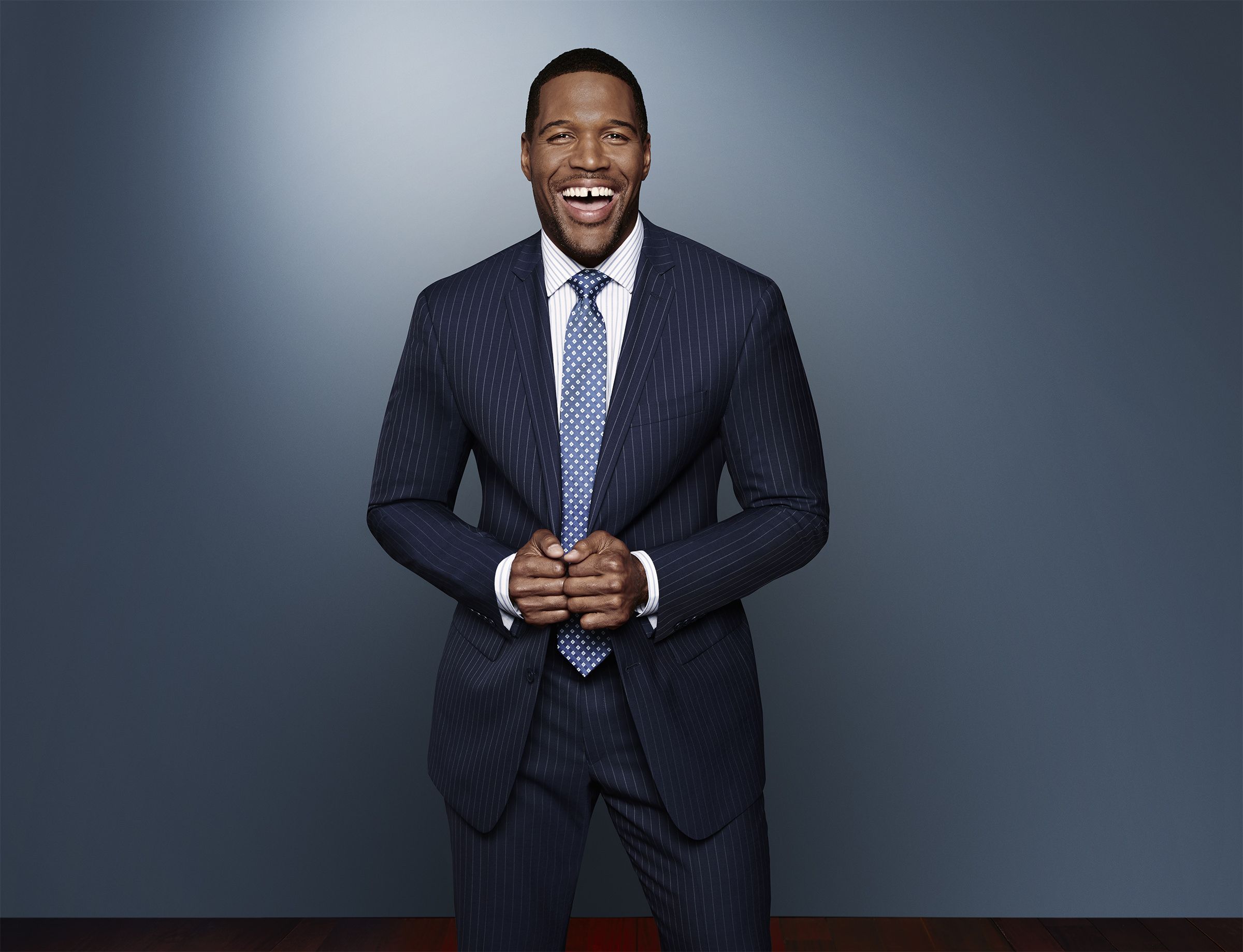 2400x1838 Michael Strahan Phone Wallpaper: Free 4K & HD Downloads