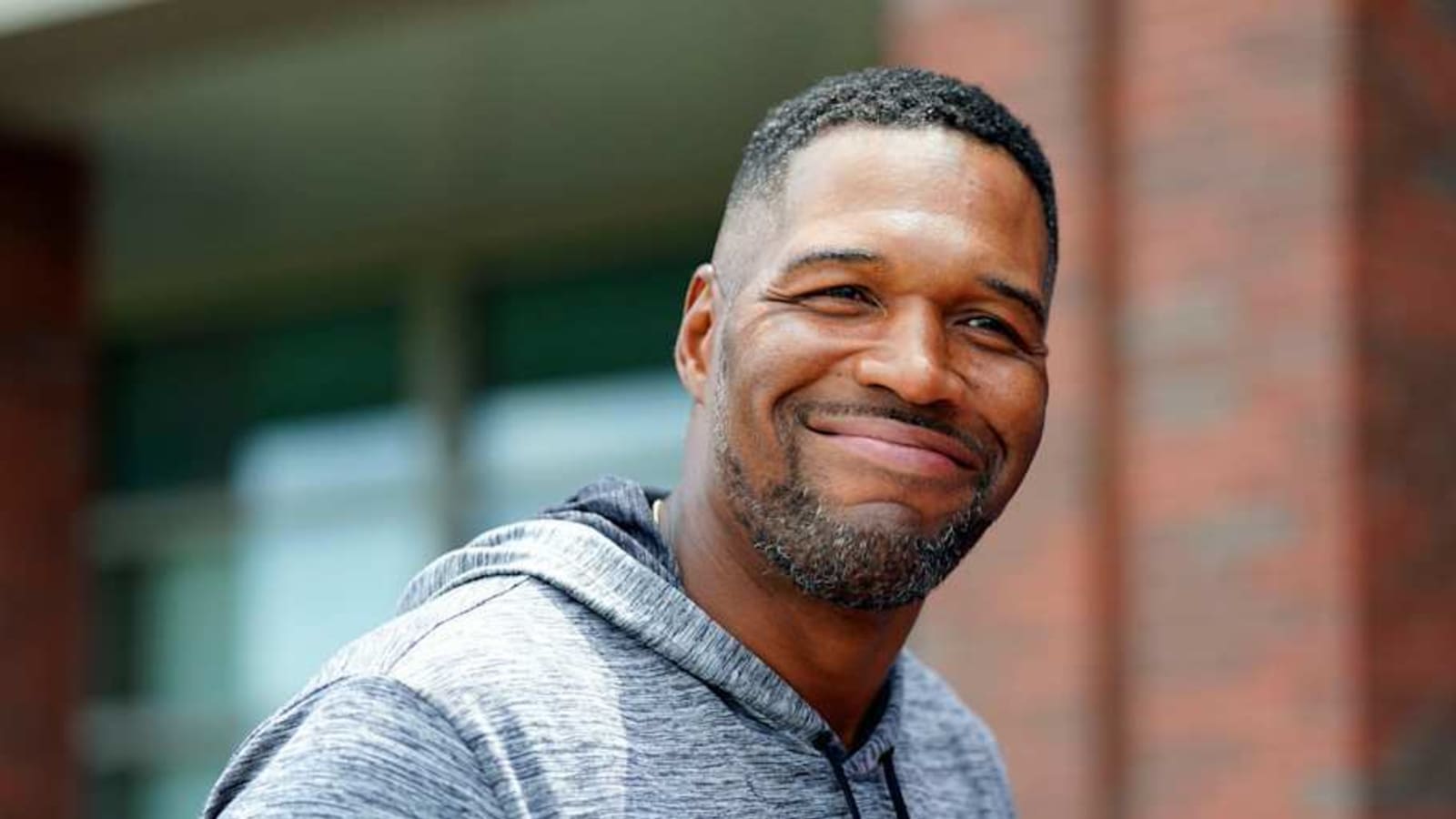 1600x900 Retired Giants DE Michael Strahan Inducted into College Football Hall of Fame