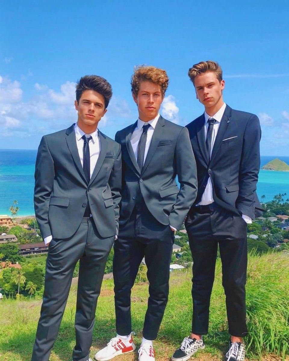 960x1200 Brent Rivera, Ben Azalert, Caleb Burton. Guy best friends, Rivera