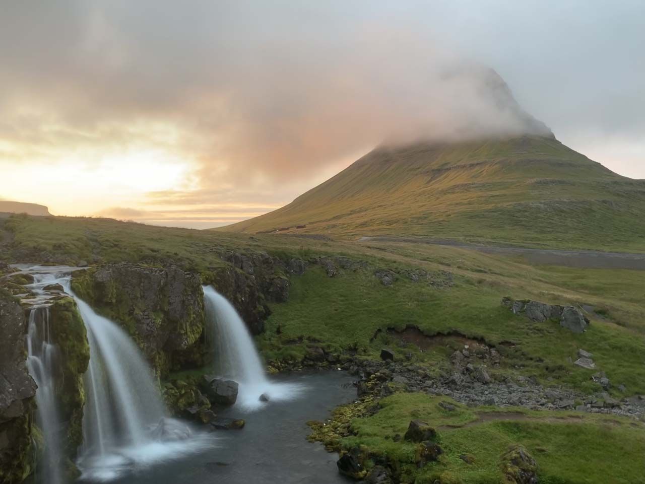 1280x961 Kirkjufellsfoss Waterfall framed