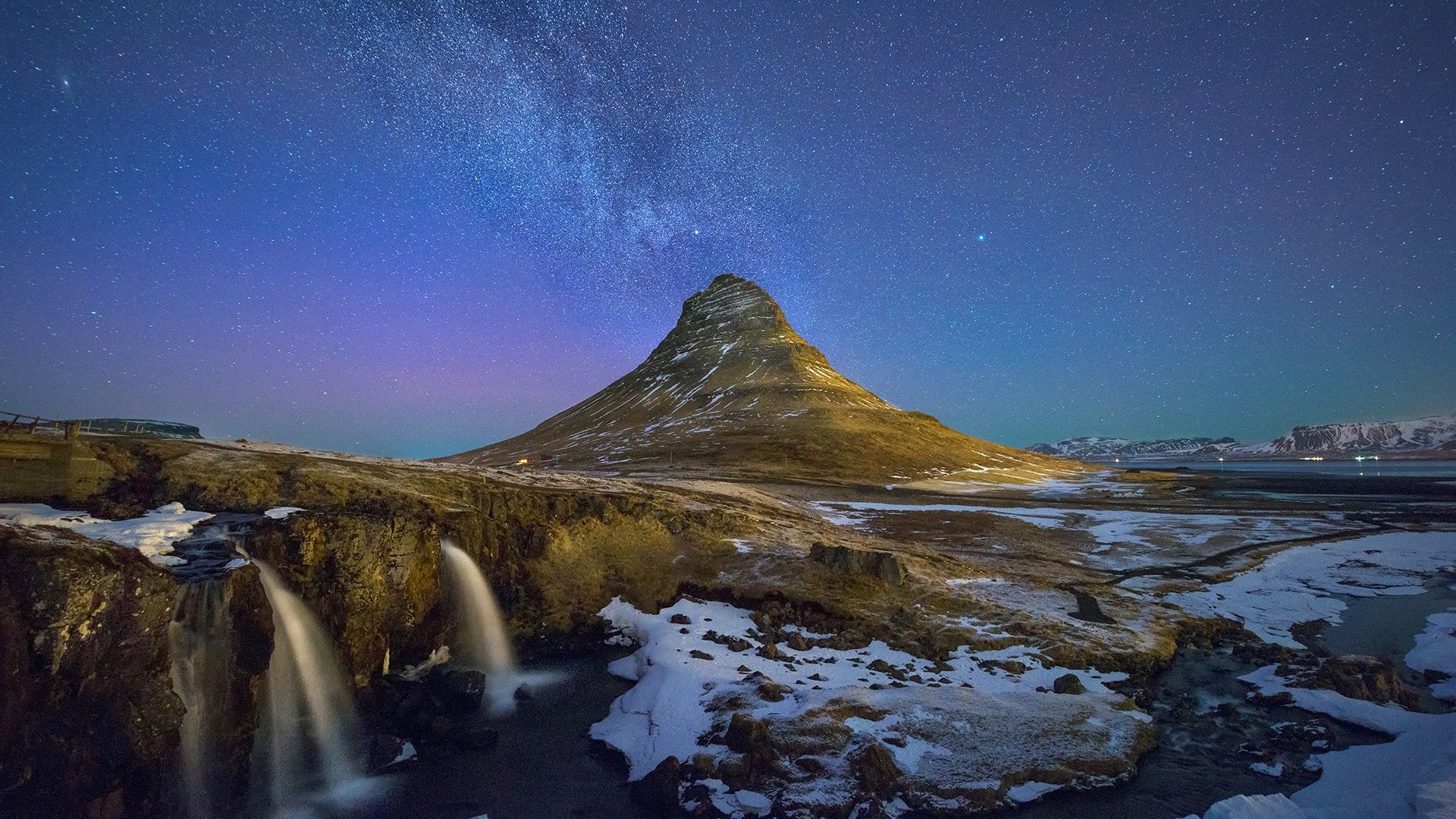 1920x1080 Kirkjufell landscape with Milky Way and aurora borealis, Iceland. Windows Spotlight Image