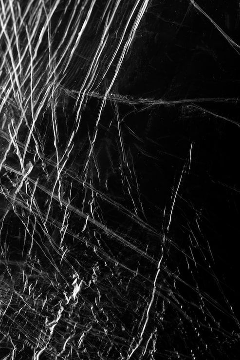 493x740 Black scratch background Image