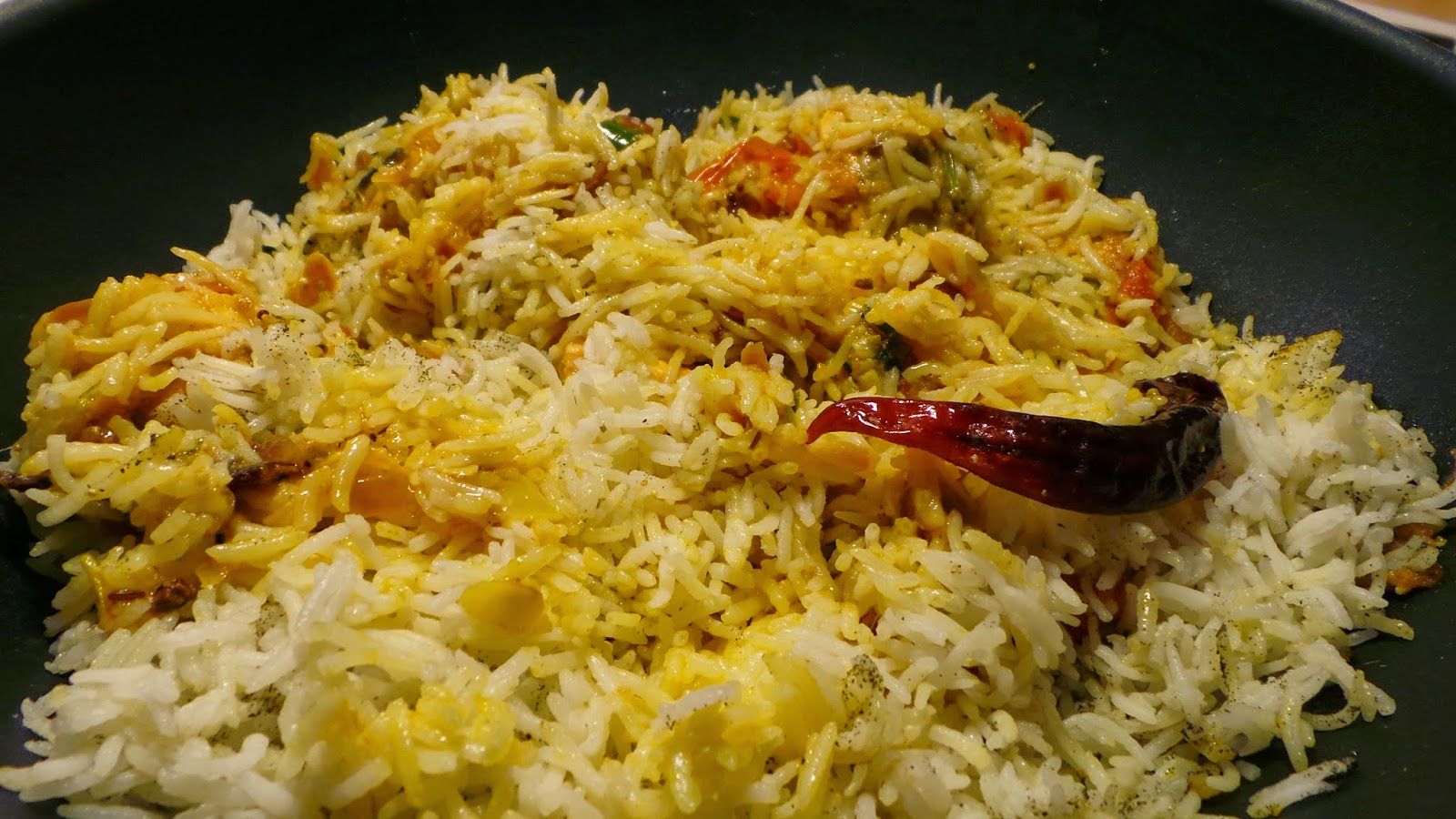 1600x900 Effervescence: Hariyali Fish Biryani