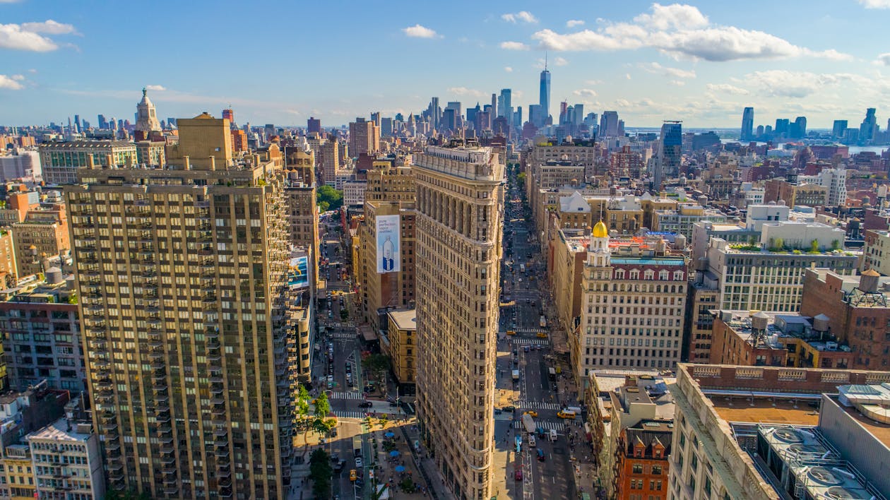 1260x708 Aerial View of City Buildings · Free