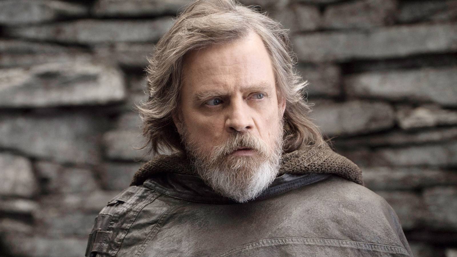 1600x900 Mark Hamill Reveals the Devastating Reason Why Luke, Han, and Leia Never Reunited in the Star Wars Sequels