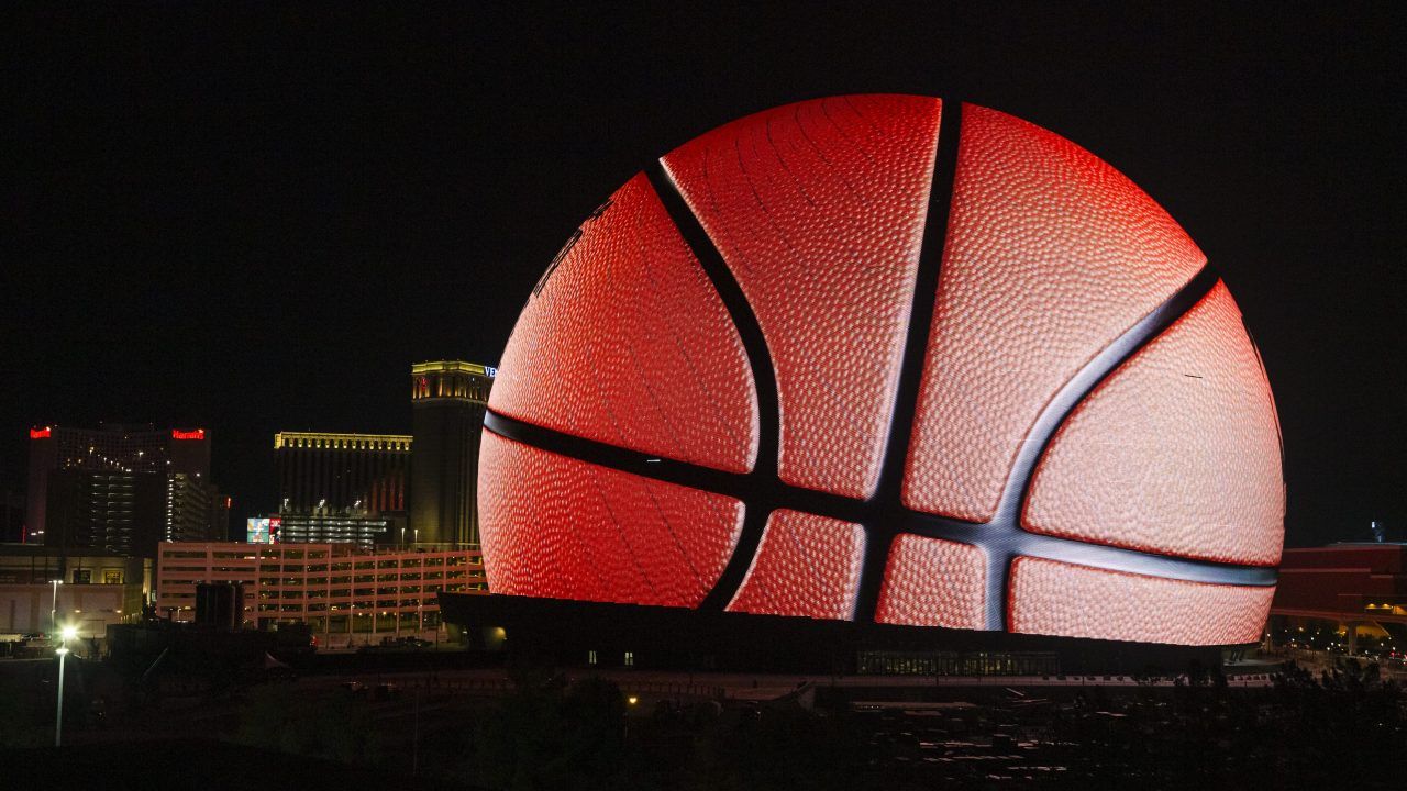1280x720 Las Vegas Sphere: Tech Behind Viral Basketball, Eyeball Image