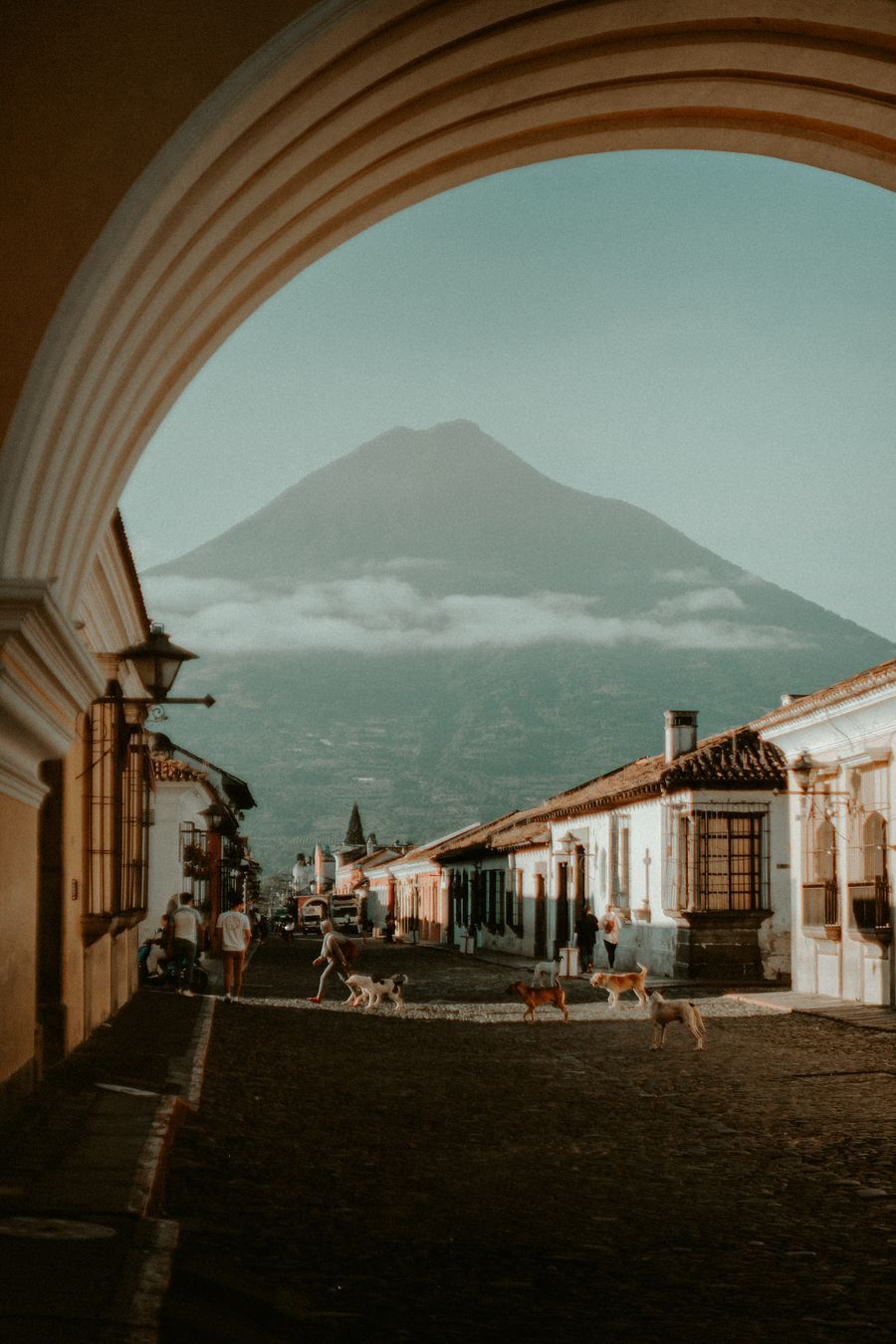 900x1350 Volcano Views: Antigua Guatemala's Captivating Day 2