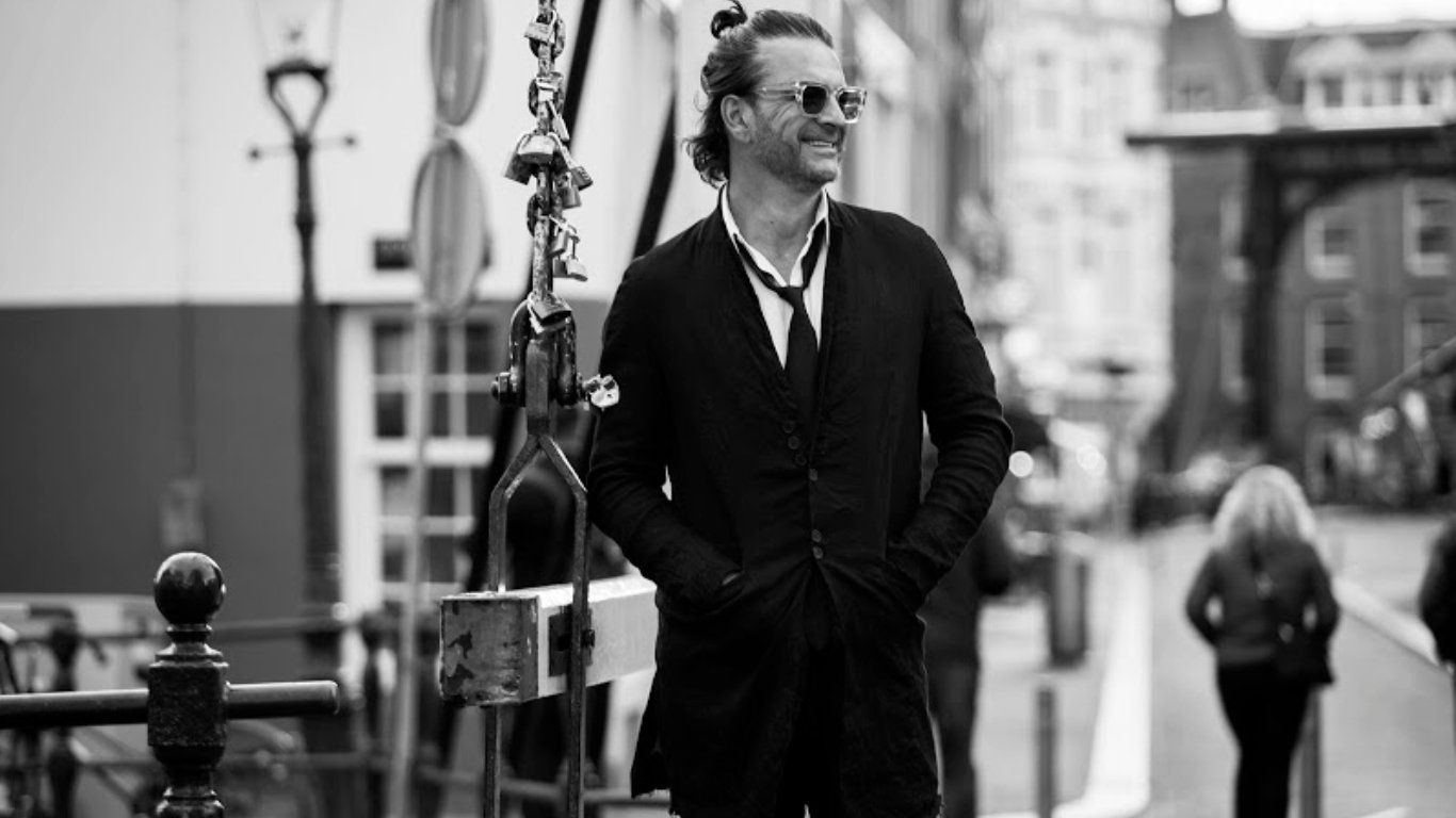 1366x768 Tu retrato, la nueva conquista de Ricardo Arjona