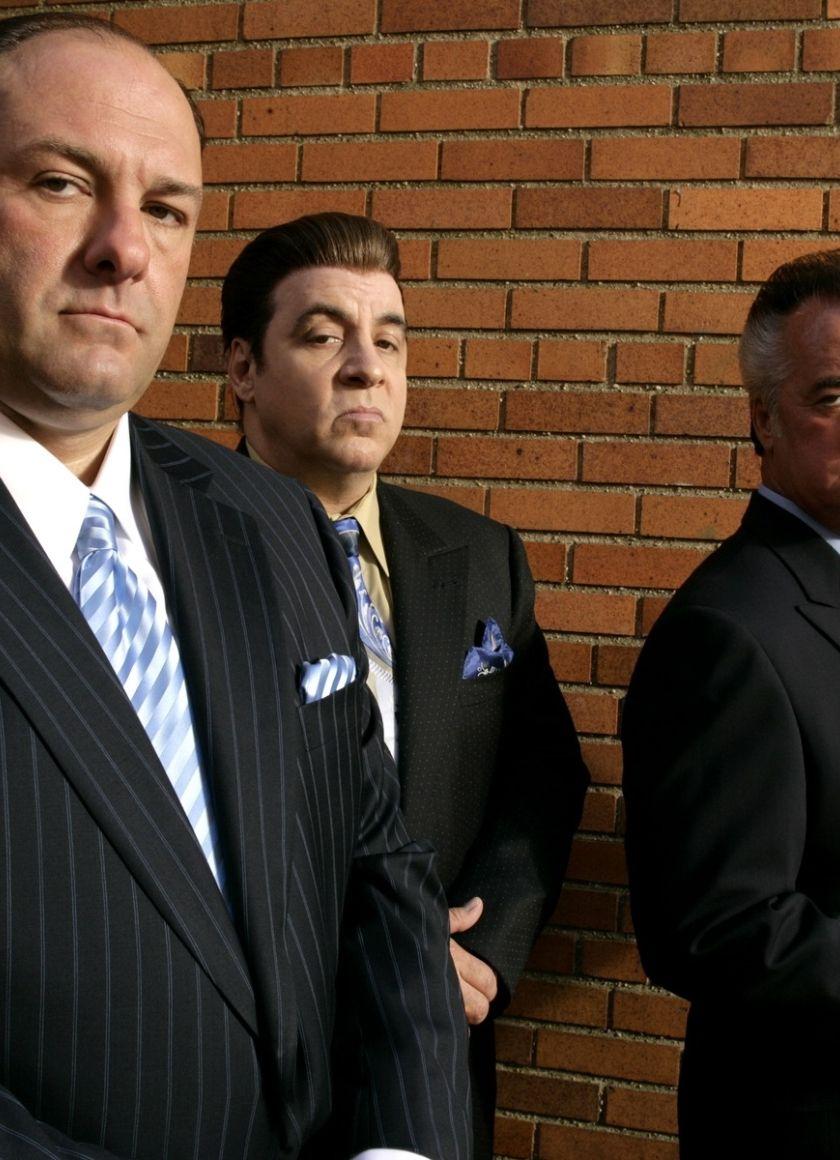 840x1160 the sopranos, tony soprano, main characters 840x1160