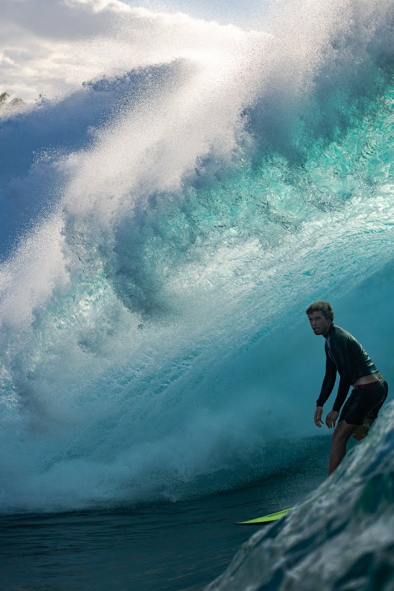 800x1200 YETI Ambassador John John Florence