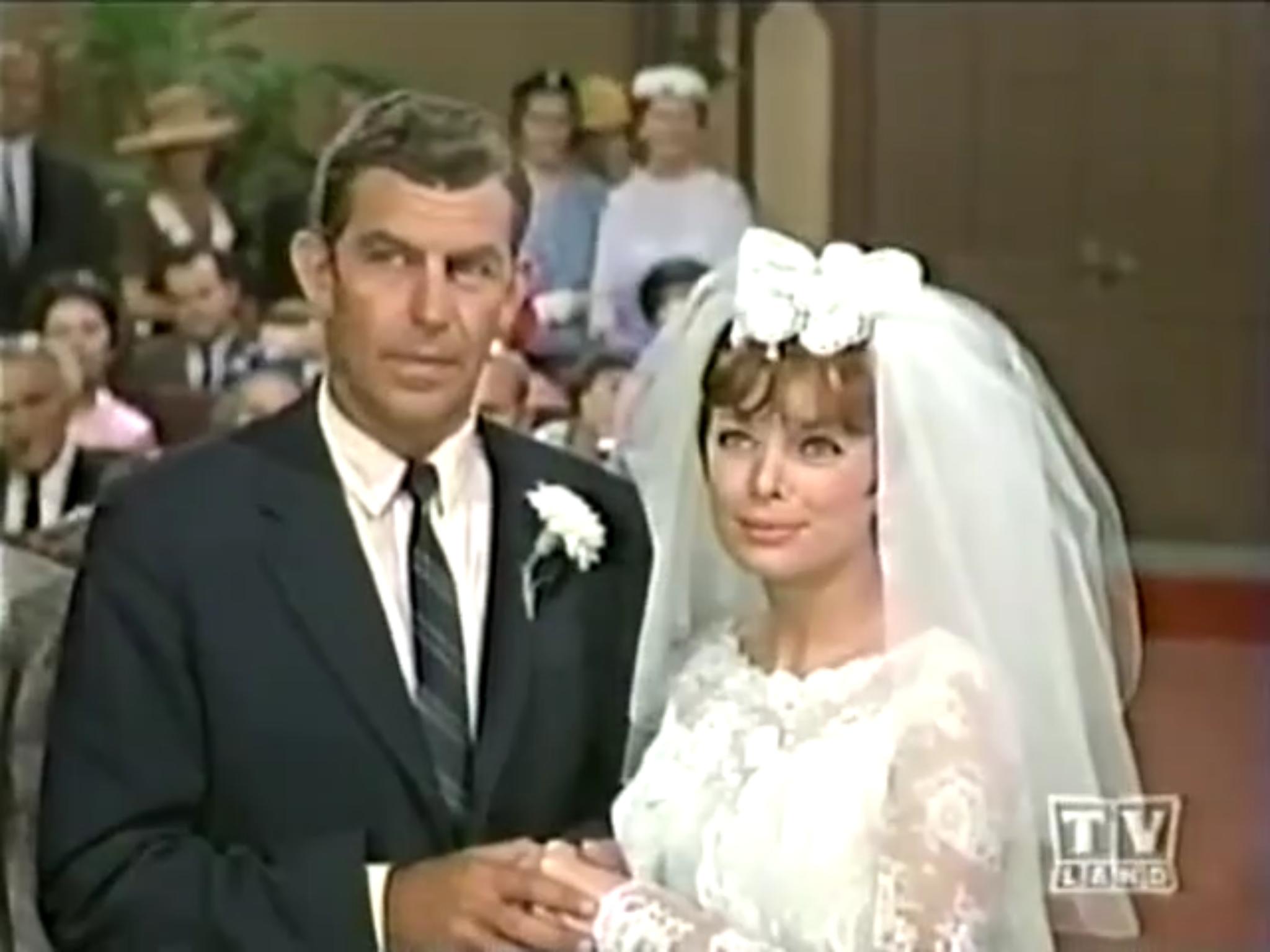 2048x1536 Mayberry R.F.D. Andy and Helen Get Married (TV Episode 1968)