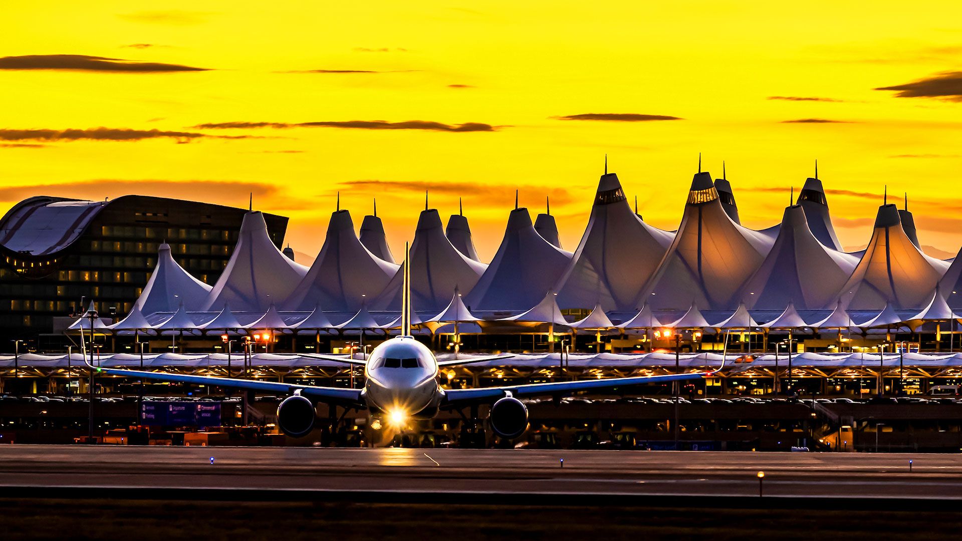 1920x1080 Dine MICHELIN Guide Style at Denver International Airport