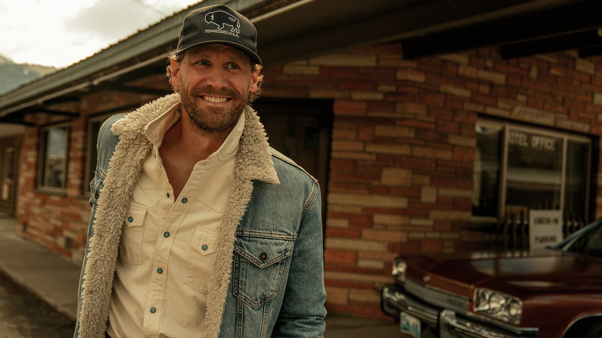 1920x1080 Chase Rice