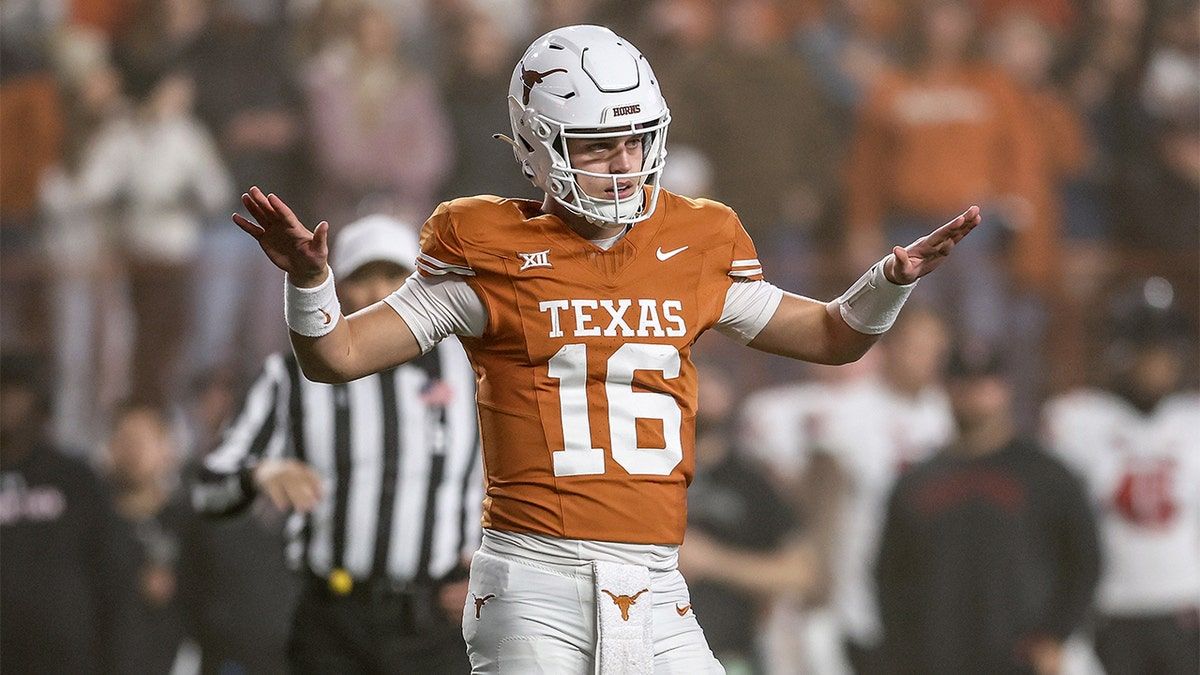 1200x675 Arch Manning makes highly anticipated Texas debut against Red Raiders: ‘Crowd was buzzing’