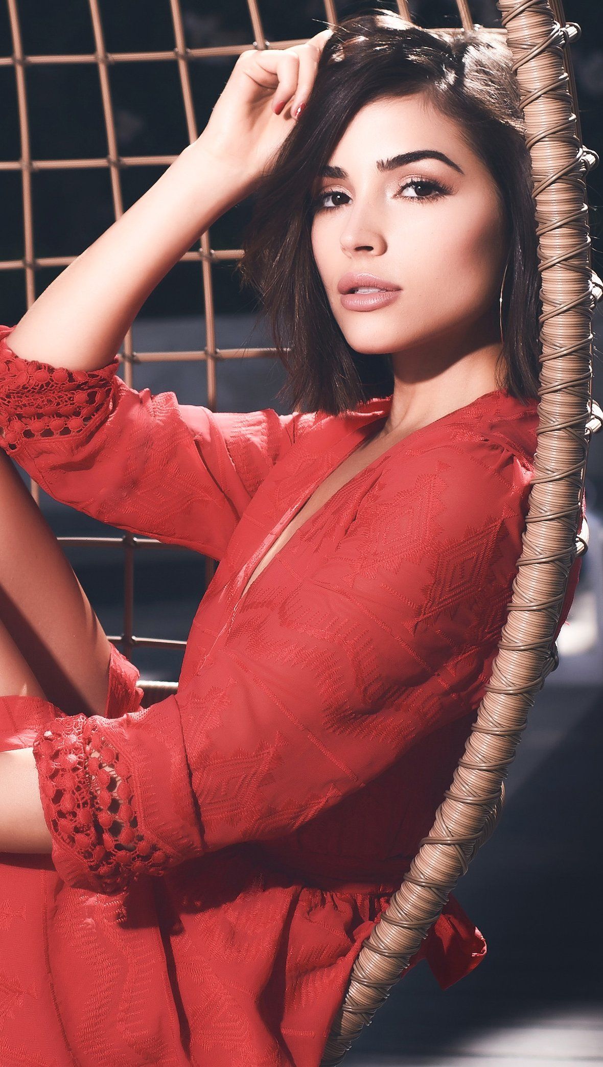 1180x2088 Olivia Culpo red dress Wallpaper 2K for iPhone and Mobile Phone