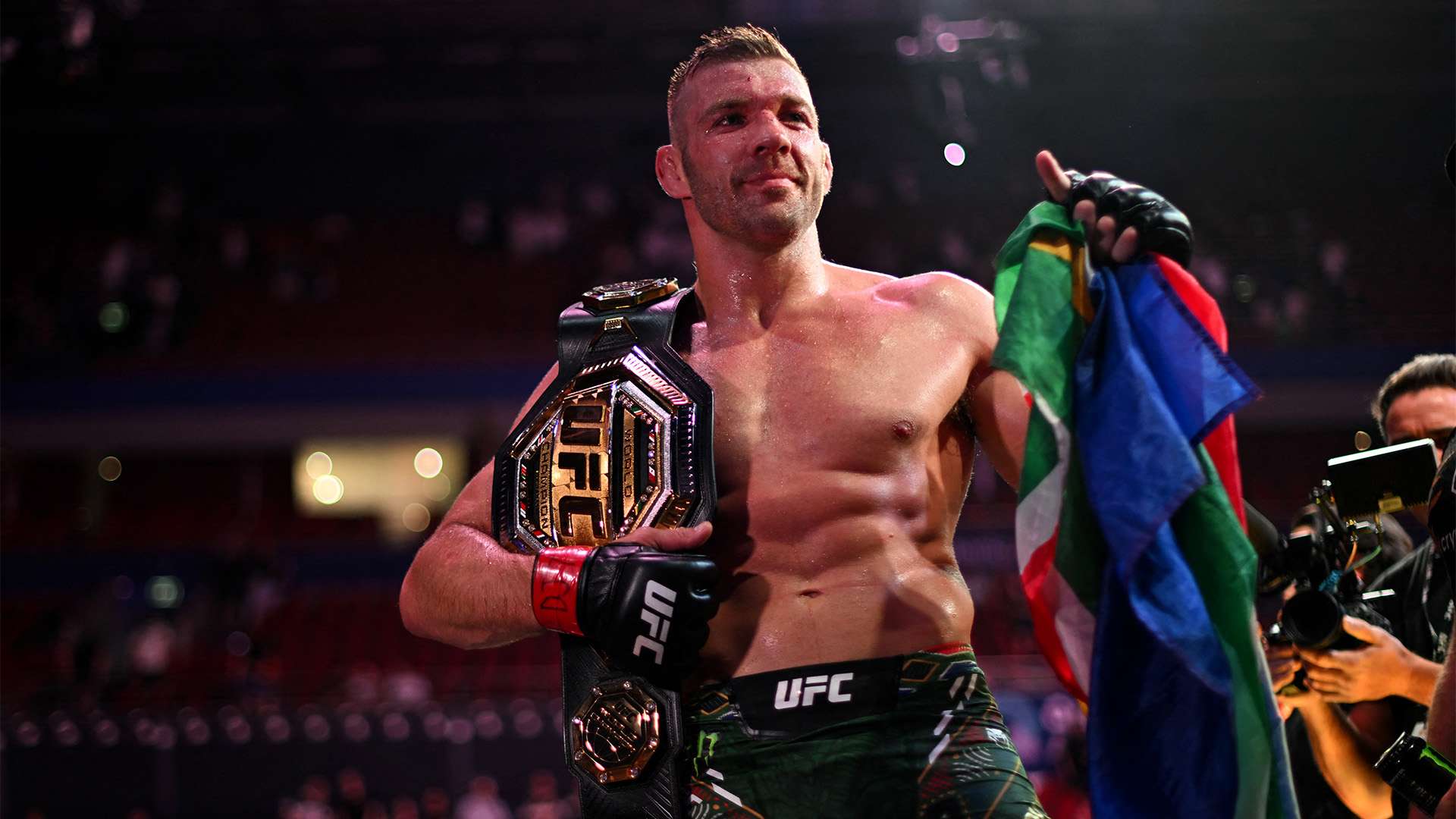 1920x1080 How to watch UFC 319: Du Plessis vs Chimaev, fight card, streaming links & more. Goal.com US