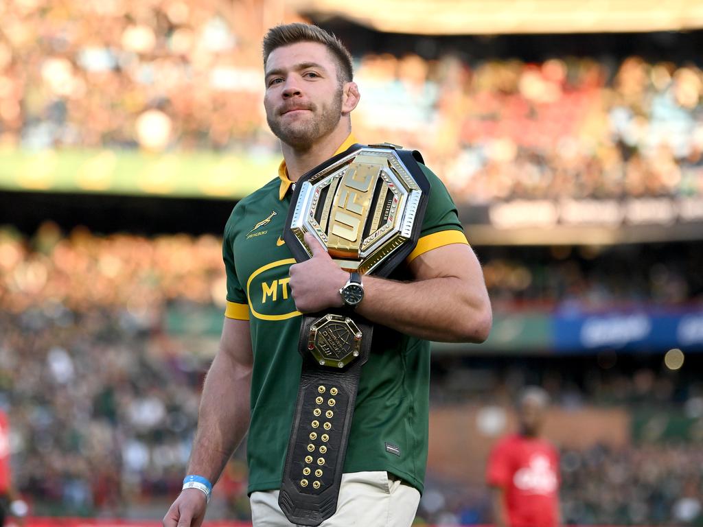 1024x768 UFC 305: Dricus du Plessis laughs off wild fight week drinking claim, hints at 'special' Springboks walkout