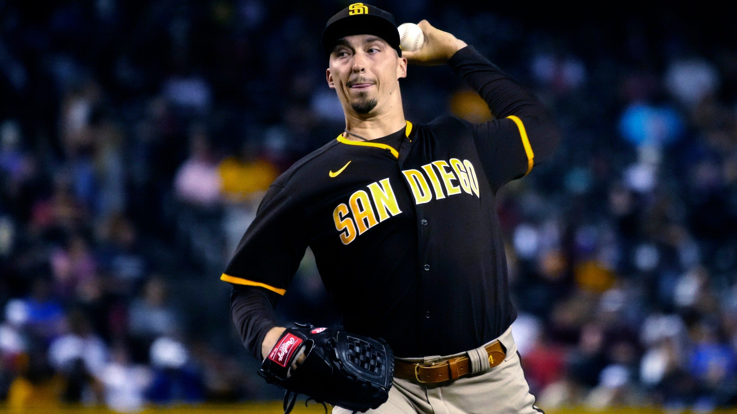 2560x1440 Snell Pulled, San Diego's No Hit Bid Ends In 8th Vs D Backs. KRQE News 13