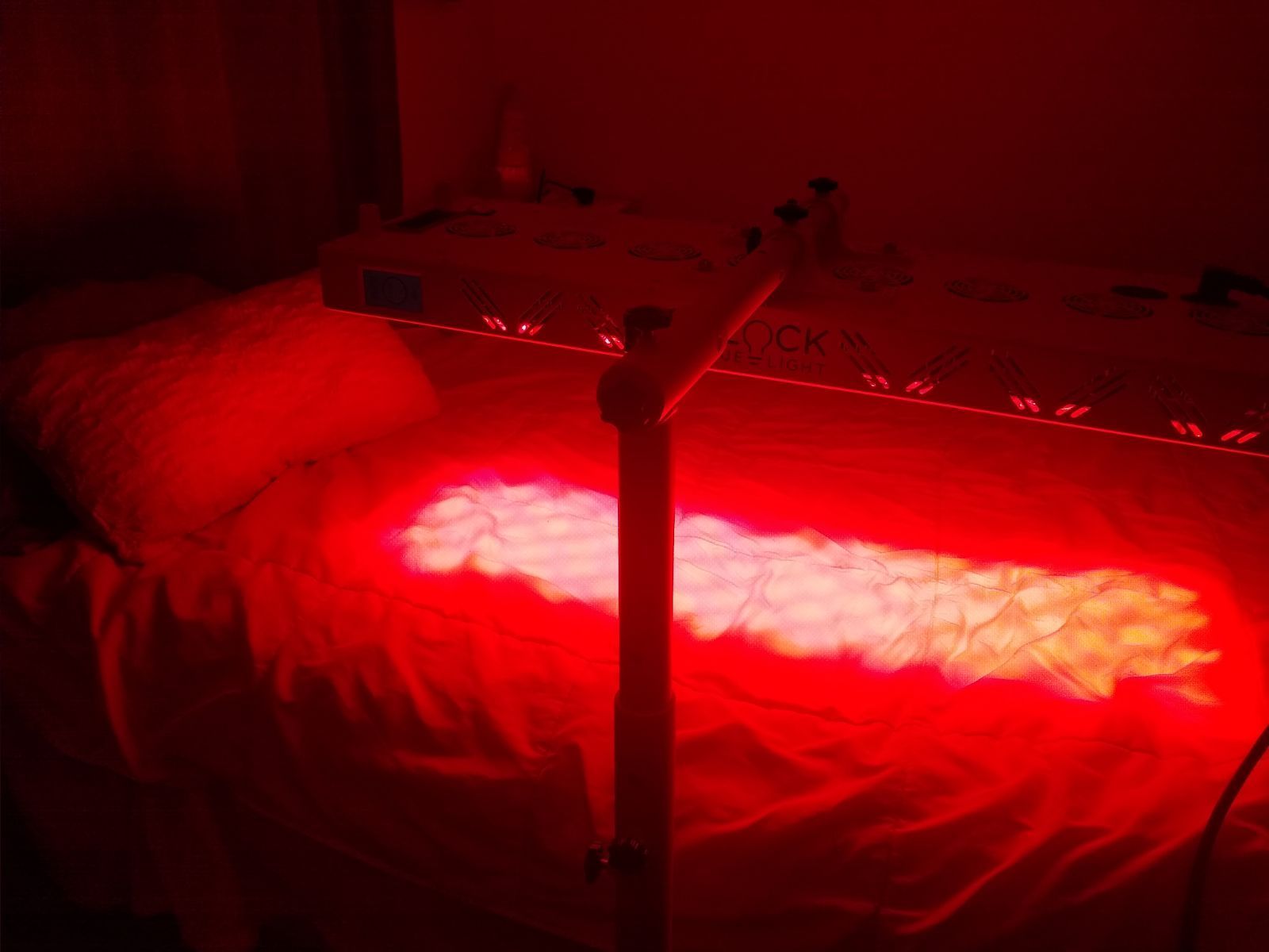 1600x1200 Red Light Therapy Horizontal Stand