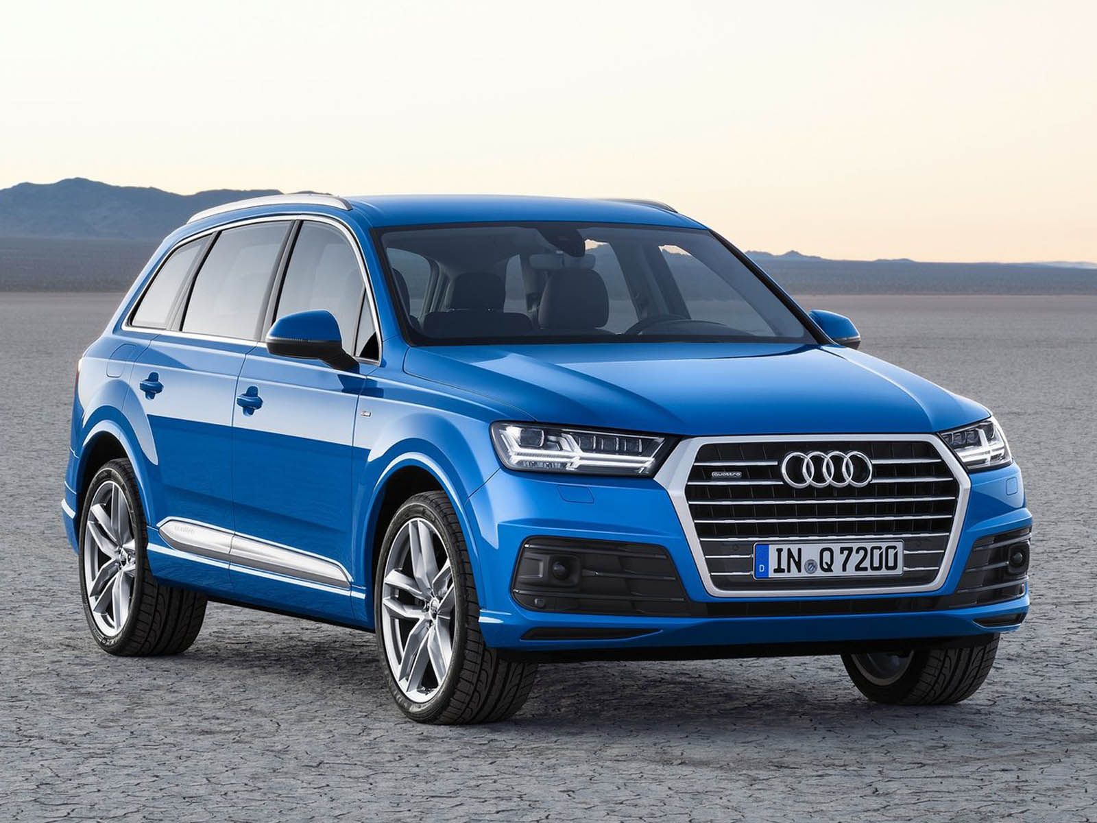 1600x1200 Audi Q9 Tipped To Take On Range Rover