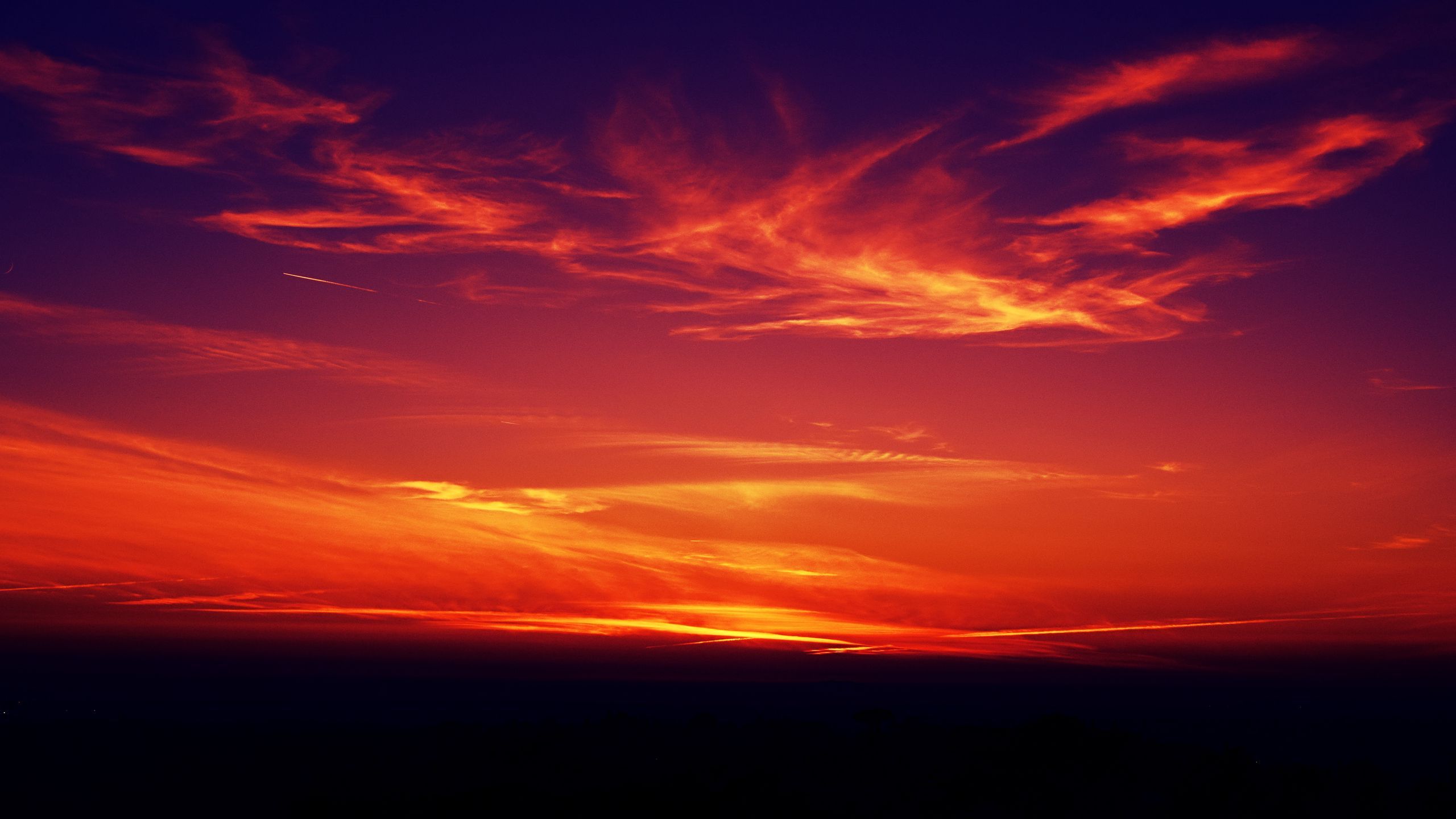 2560x1440 Download wallpaper 2560x1440 sunset, dark, twilight, sky, clouds widescreen 16:9 HD background