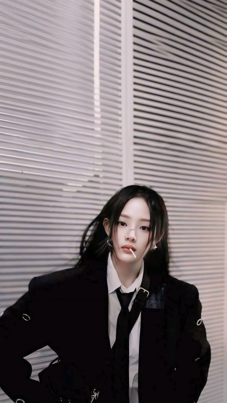 736x1308 Wallpaper Minji NewJeans HD, Lockscreen Minji NewJeans HD