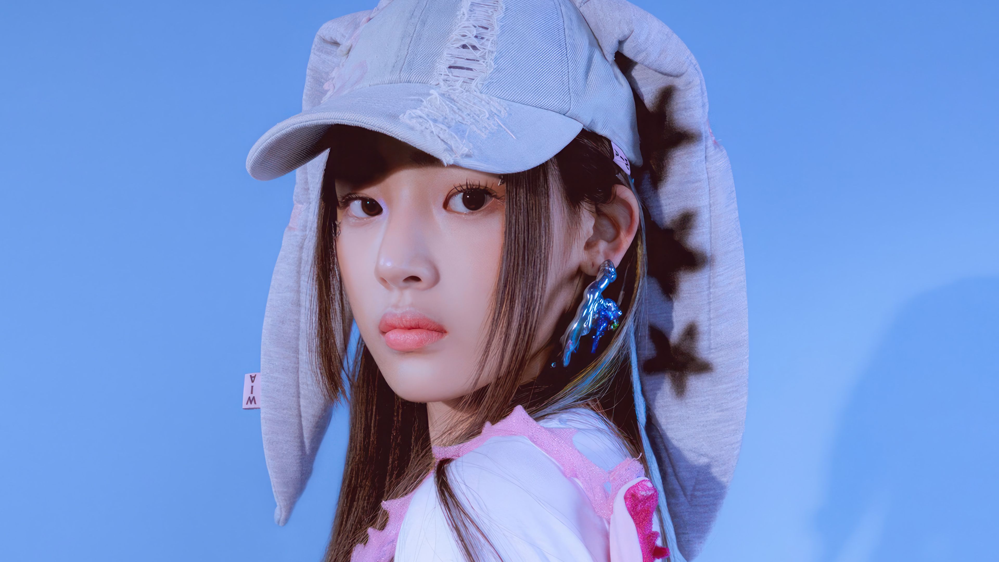 3840x2160 Minji 4k Wallpaper