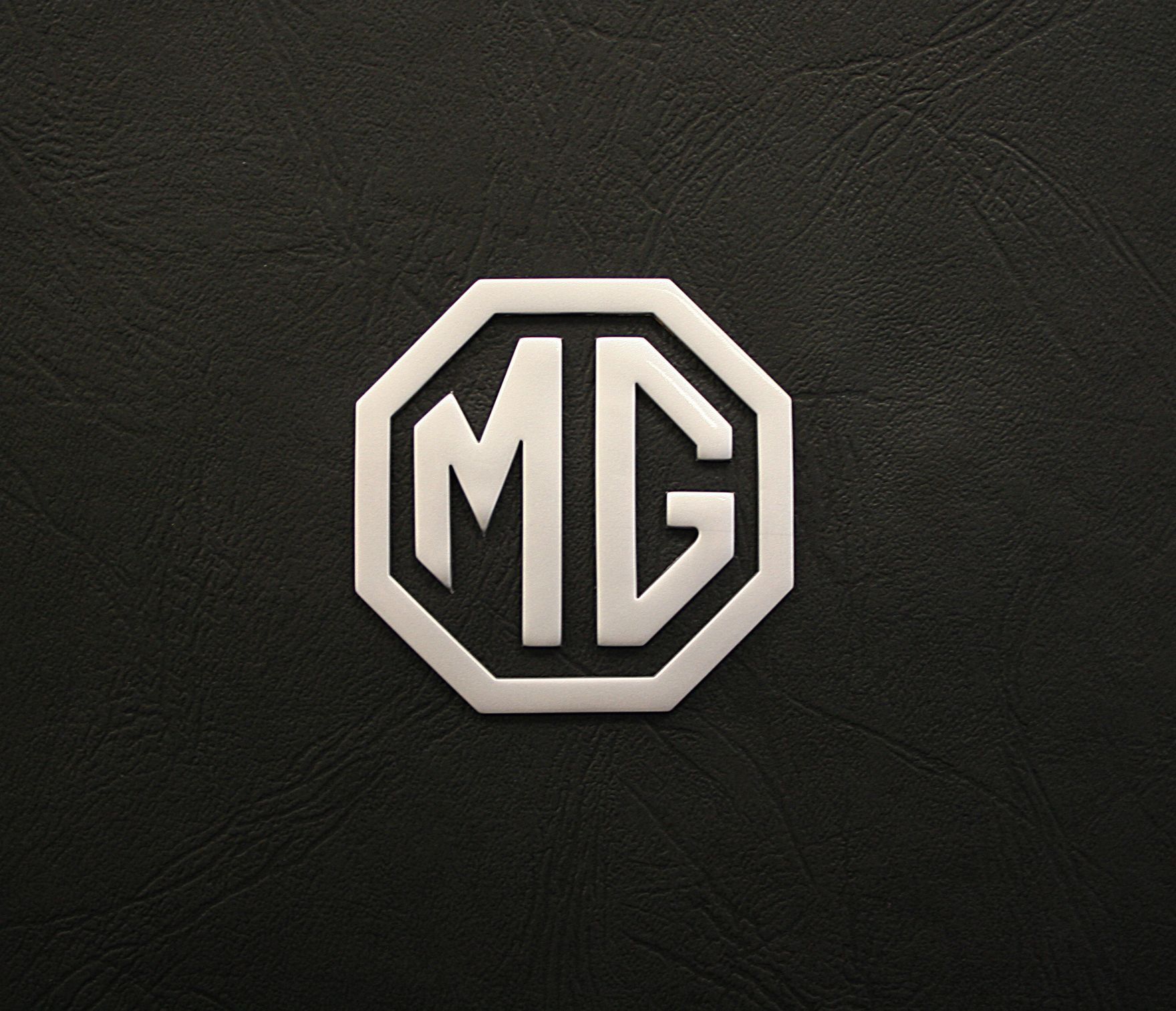 1760x1514 Morris Garage Wallpaper
