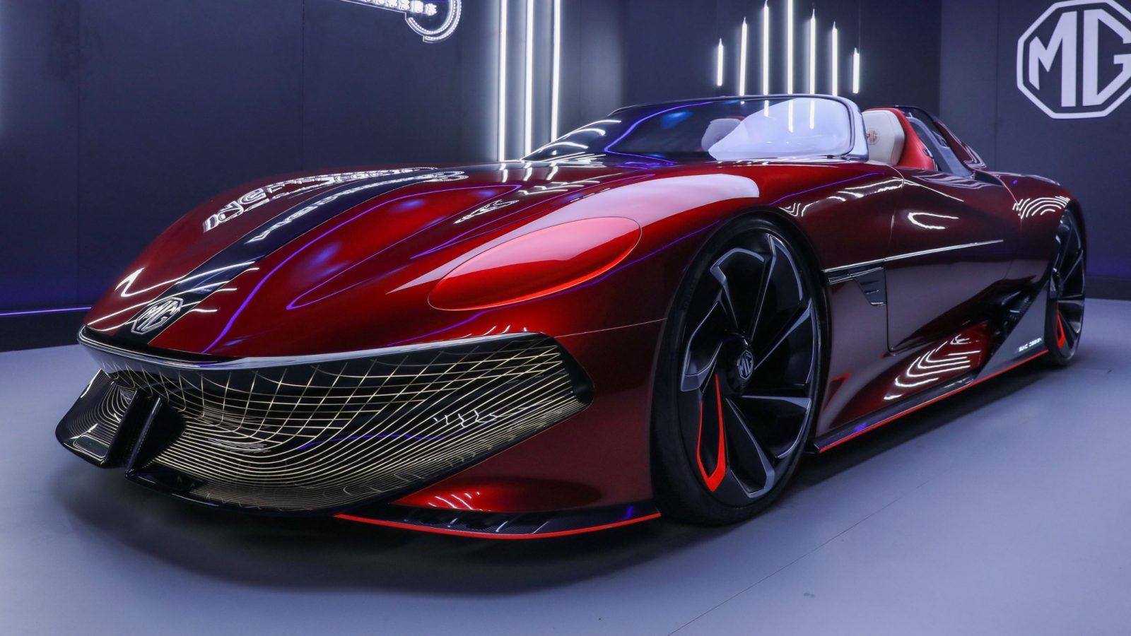 1600x900 VIDEO: MG debuts new Cyberster concept sports car