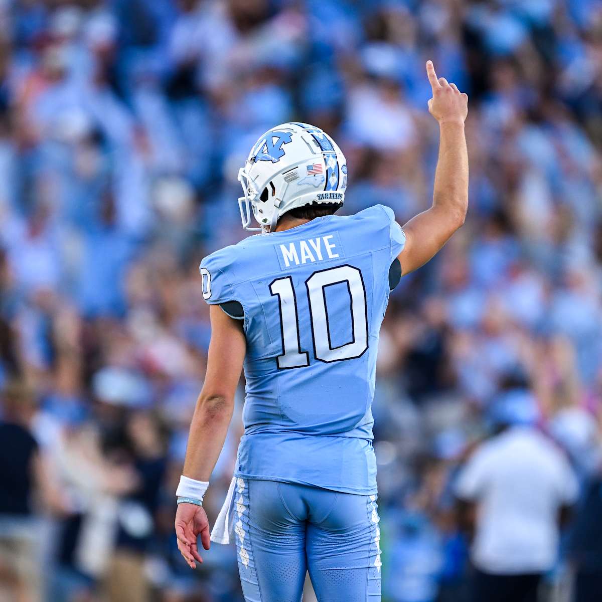 1200x1200 Drake Maye shows love to the UNC football program ahead of season opener