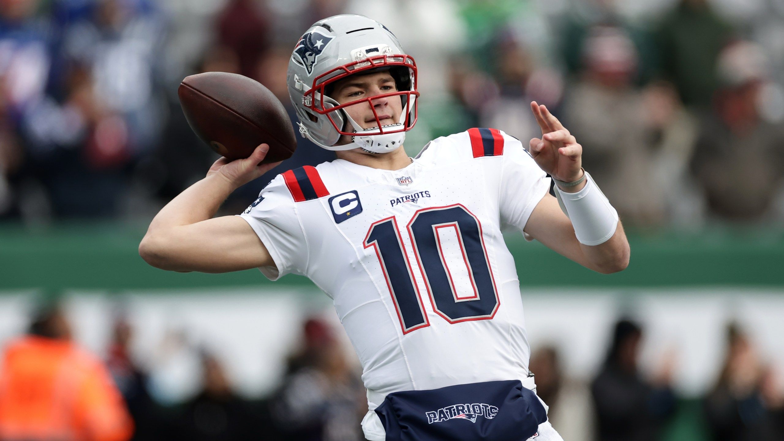2560x1440 Patriots' Drake Maye makes another strong case for MVP with a dominant performance in win over Jets