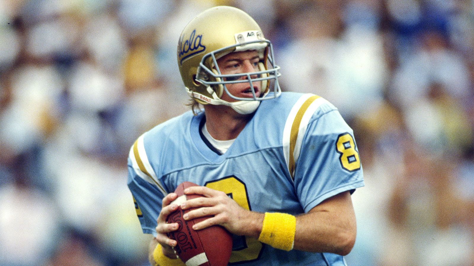 1600x900 UCLA band celebrates Troy Aikman as his jersey is retired