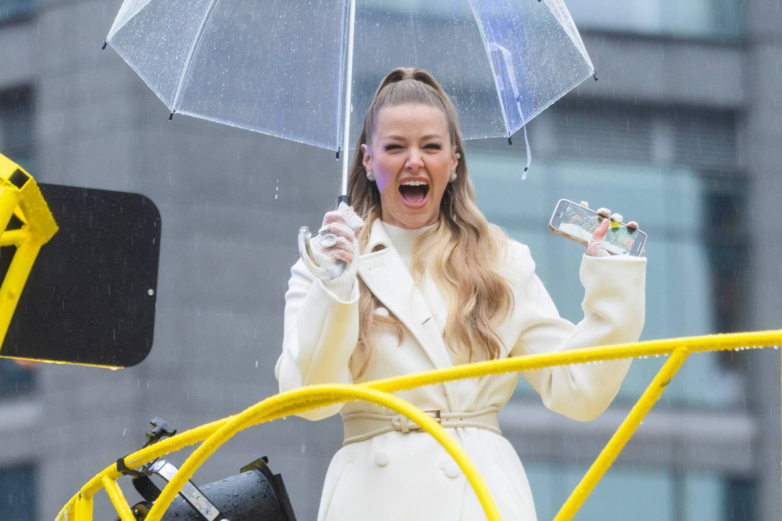 1581x1054 Vanderpump Rules Ariana Madix Sings at Macy's Thanksgiving Day Parade