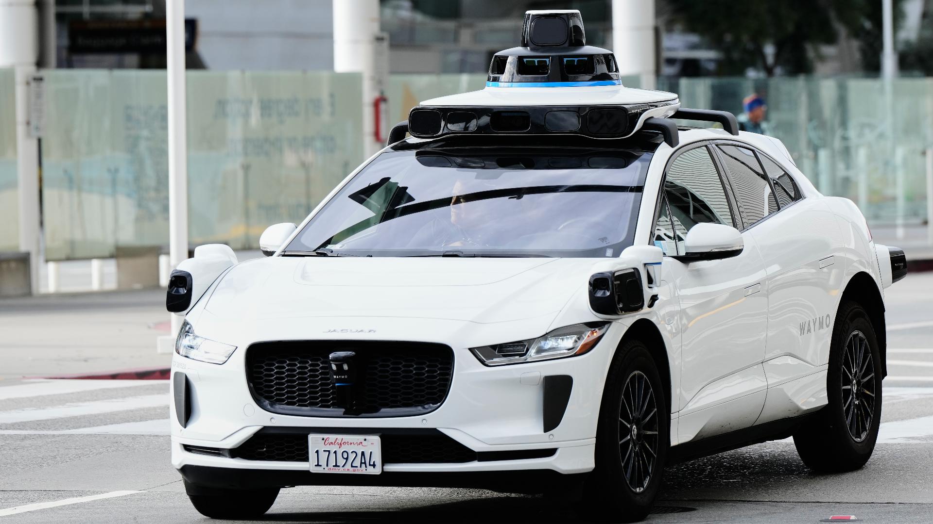 1920x1080 Waymo to bring robotaxi service to St. Louis as drivers begin mapping the city