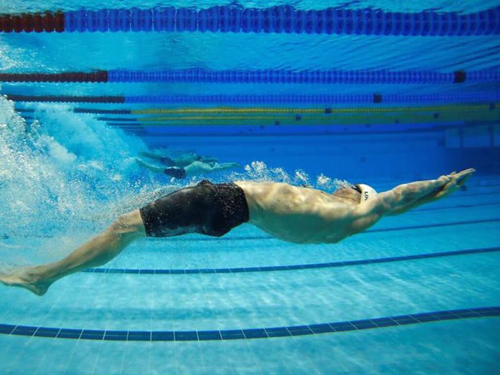 1024x768 FINA Officially Makes “Ryan Lochte Turn” Illegal In IM Races