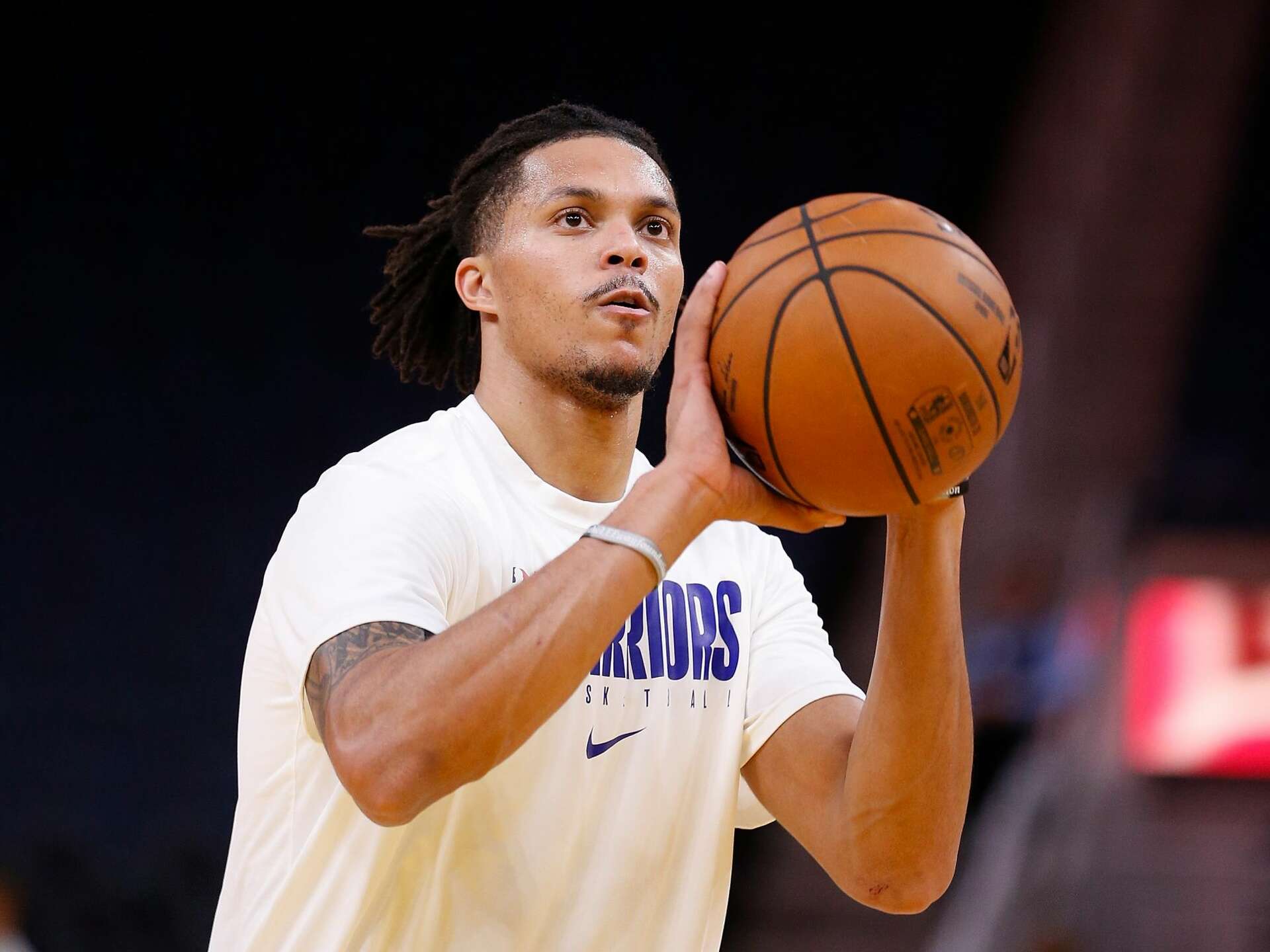 1920x1440 Warriors guard Damion Lee confirms that he suffered a rare 'breakthrough case' of COVID